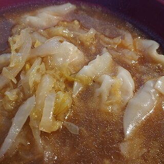 サンツァイ餃子の味噌スープ